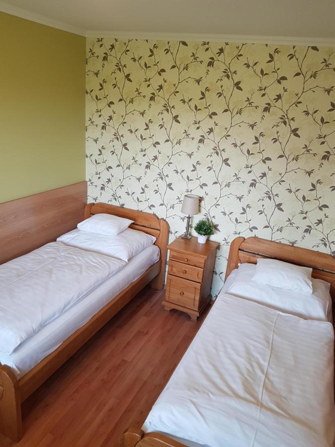Elek Apartmanhaz Hajdúszoboszló Eksteriør billede